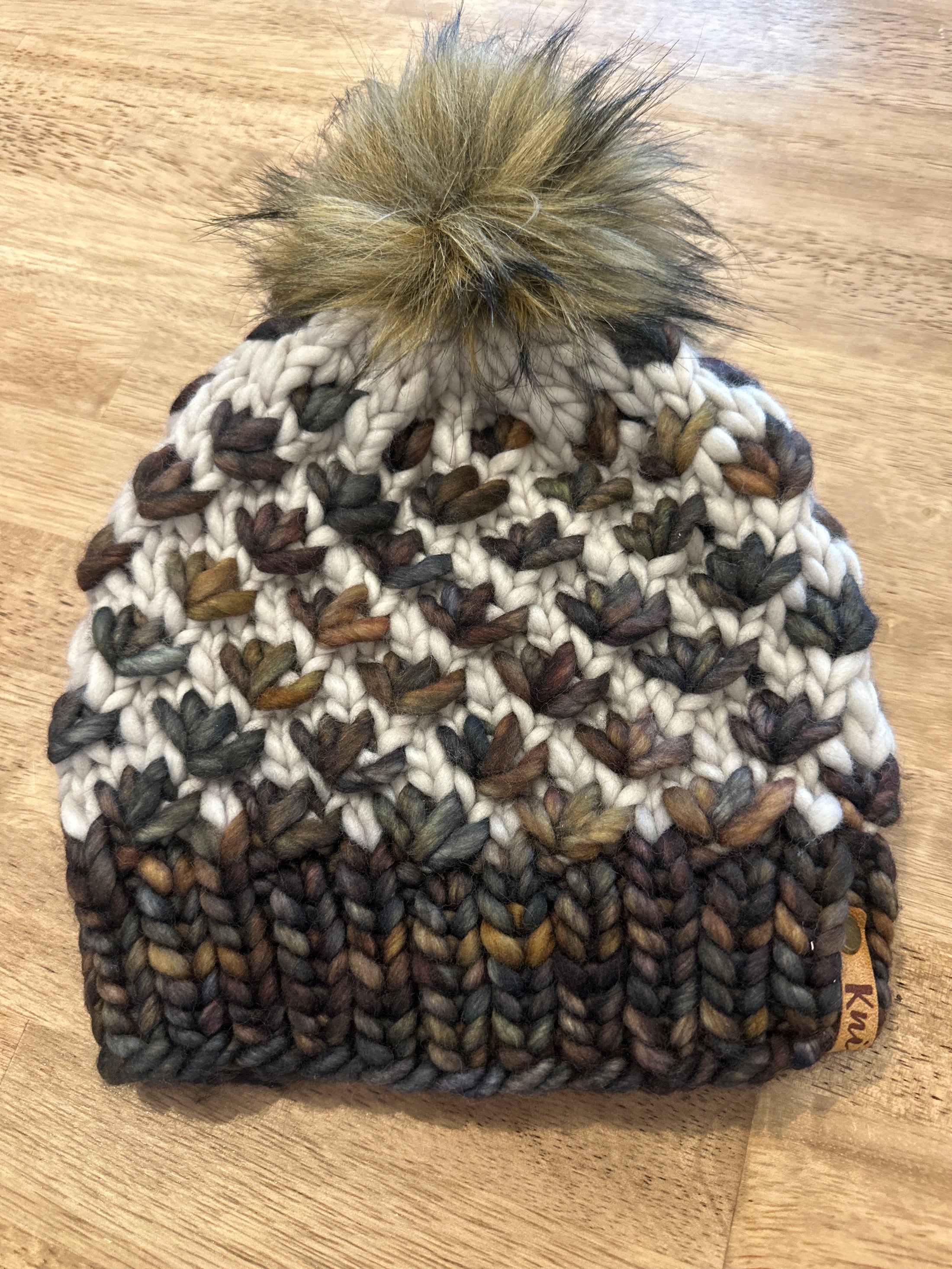 Lotus flower Toque - Knitted